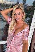 Latina  Rayza Gold 329 57 23 585 foto selfie 8