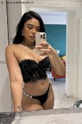 Bari  Vicky Brasil 393 11 02 391 foto selfie 1